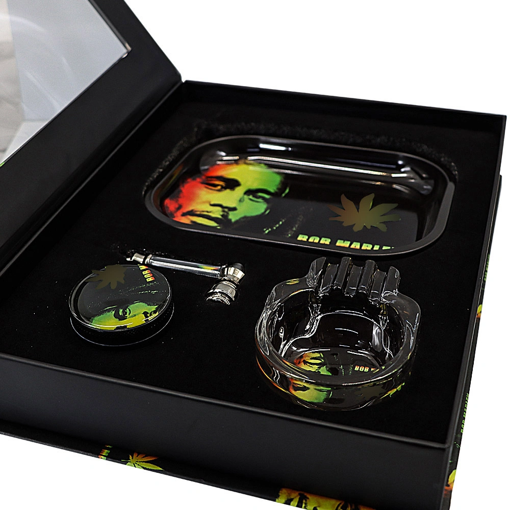 Moking Accessories Gift Set 4 in 1 Set Grinder Rolling Tray Glass Ashtray Smoking Pipe Smoking Kits